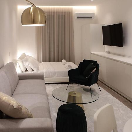 Loft Mono 3 Apartment Каляри Екстериор снимка